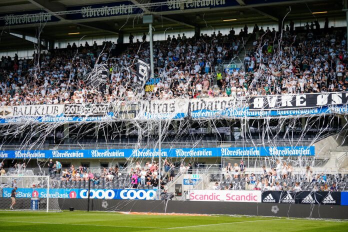 MEDLEMSMAKT: Rosenborg-medlemmene tok styringen på årsmøtet.