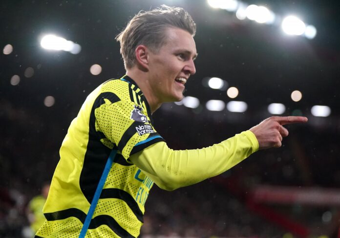 Ødegaard startet historisk målshow for Arsenal: – Ufattelig imponerende
