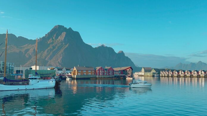 Waterfront view in Svolvær, Lofoten. Photo: David Nikel.