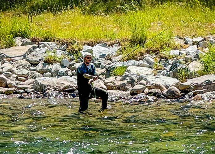 David Beckham fisket ulovlig i Lærdalselva