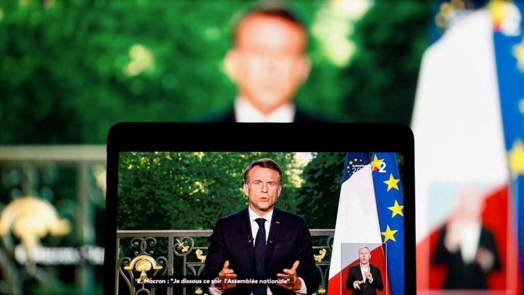 Det kom som en stor overraskelse at president Emmanuel Macron lyste ut nyvalg da resultatene fra EU-valget ble klare.