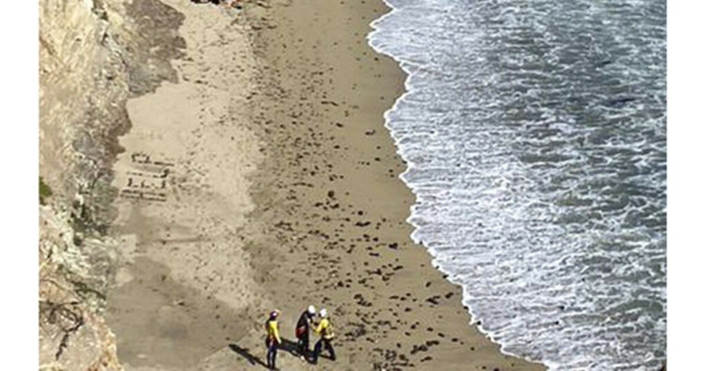 Satt fast på øde strand