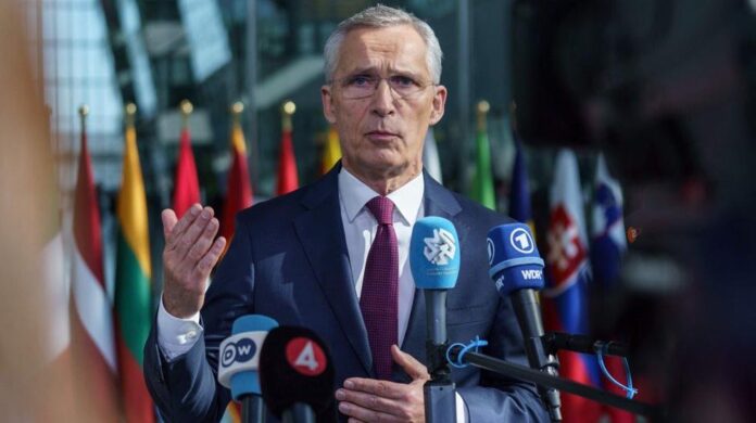 Jens Stoltenberg ber Nato-land vurdere utplassering av atomvåpen