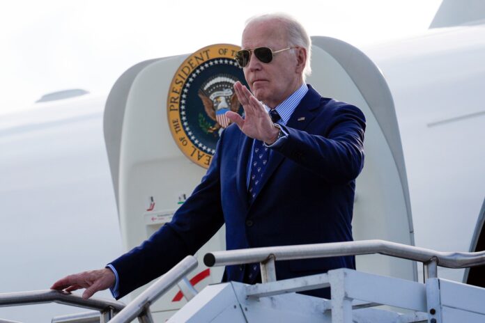 Amerikansk politikk, Joe Biden | USAs president Joe Biden omtaler ekspresident Donald Trump som en forbryter