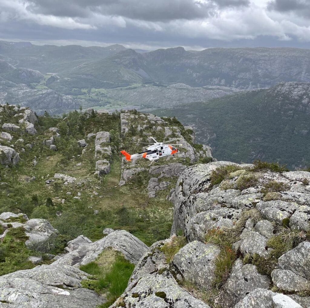 Nordmann omkom i fallulykke på Preikestolen