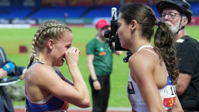 Andrea Rooth og Amalie Iuel