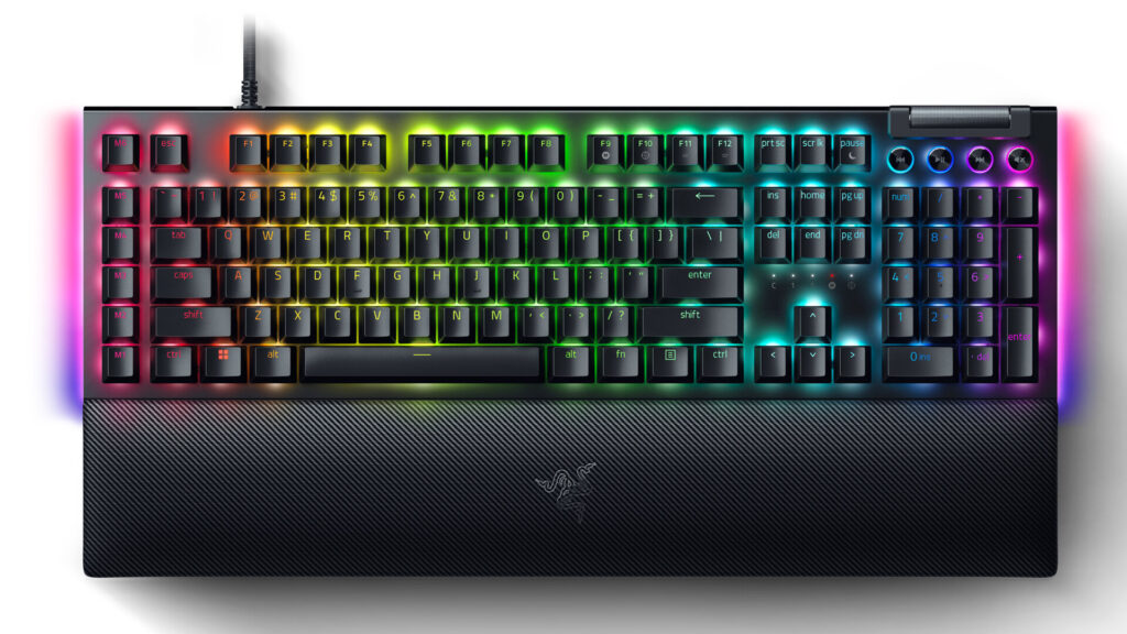 TEST: Razer BlackWidow V4 Pro