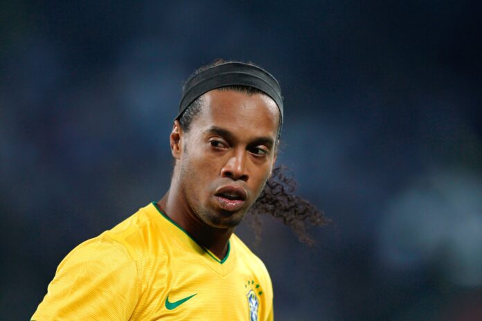 Ronaldinho, Brasil | Ronaldinho langer ut mot det brasilianske landslaget