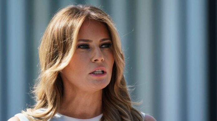 Stormy Daniels oppfordrer Melania Trump til å forlate ektemannen sin