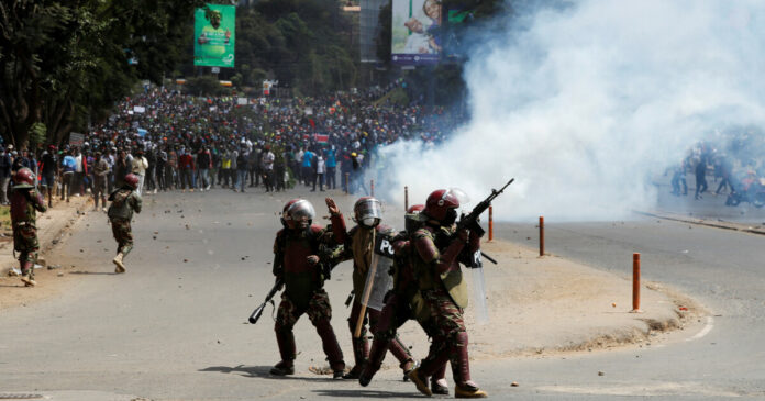 Voldsomme protester i Nairobi