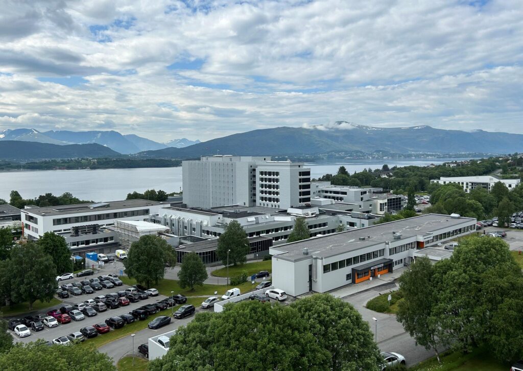 Overleger i Ålesund er bekymret for pasientsikkerheten etter innføring av Helseplattformen