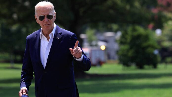 USAs president Joe Biden kommer tilbake til Det hvite hus fra presidentens offisielle feriested Camp David 28. juli. 