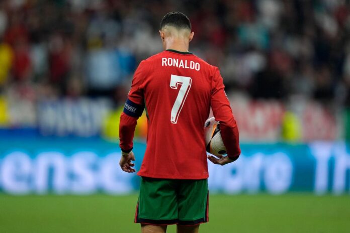 Tilpasser Portugal Cristiano Ronaldo for mye?