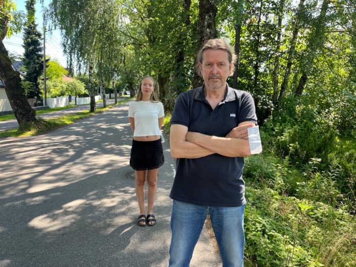 Taxi, Slottsfjell | Tom måtte betale tredobbel taxipris: – Ble kalt drittsekk av taxisjåføren